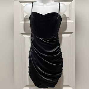 NWT LINJOU Womens Satin Sweetheart Neckline Wrap Bodycon Backless Dress Medium